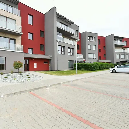 Golf 221 Apartment