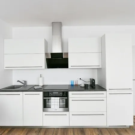Golf 221 Apartment